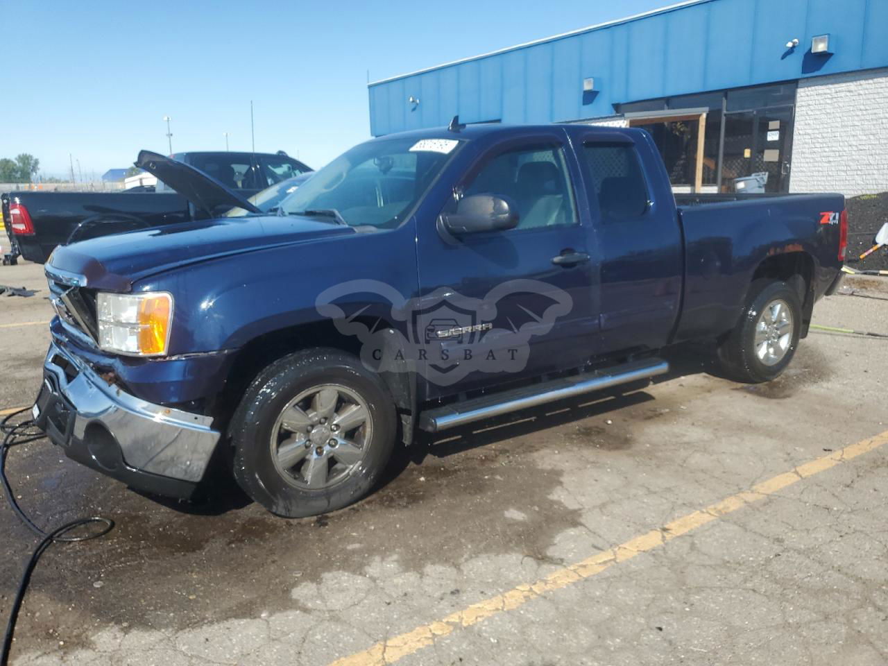 GMC Sierra K1500 SLE 5.3L  8 2011