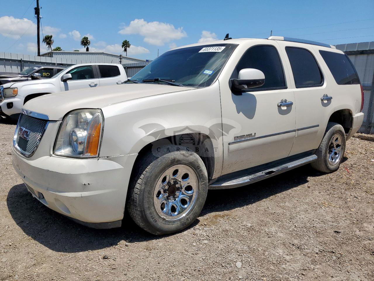GMC Yukon DENALI 6.2L  8 2009