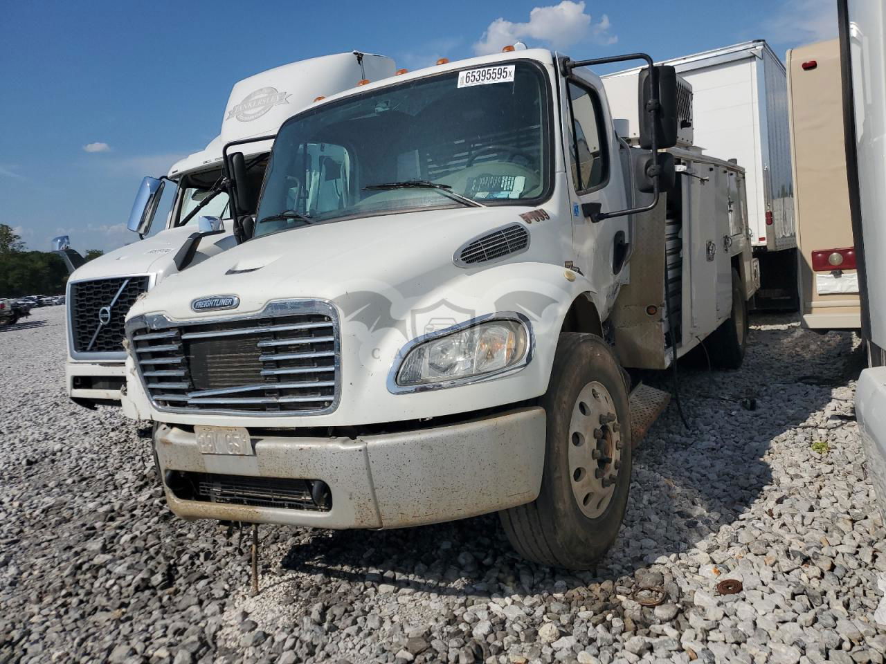 Freightliner Business Class M2 106 MEDIUM DUTY 6.4L  6 2007