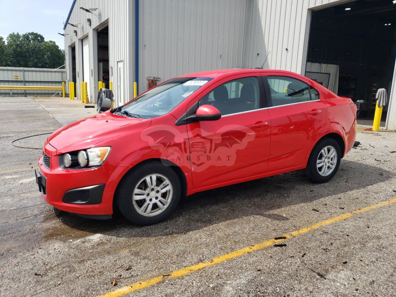 Chevrolet Aveo (Sonic) LT 1.8L  4 2015