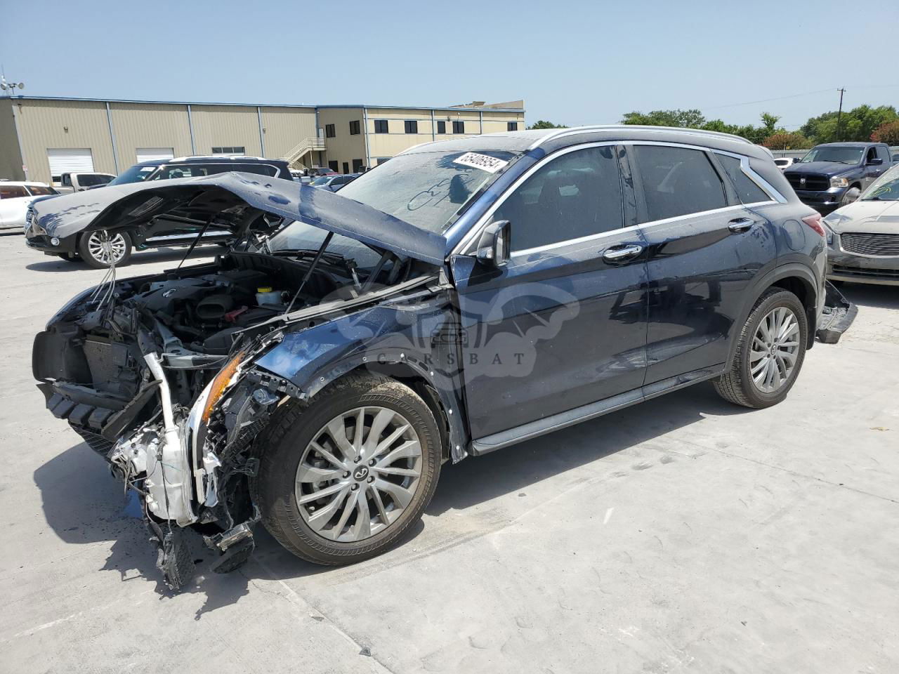 Infiniti QX50 LUXE 2.0L  4 2023