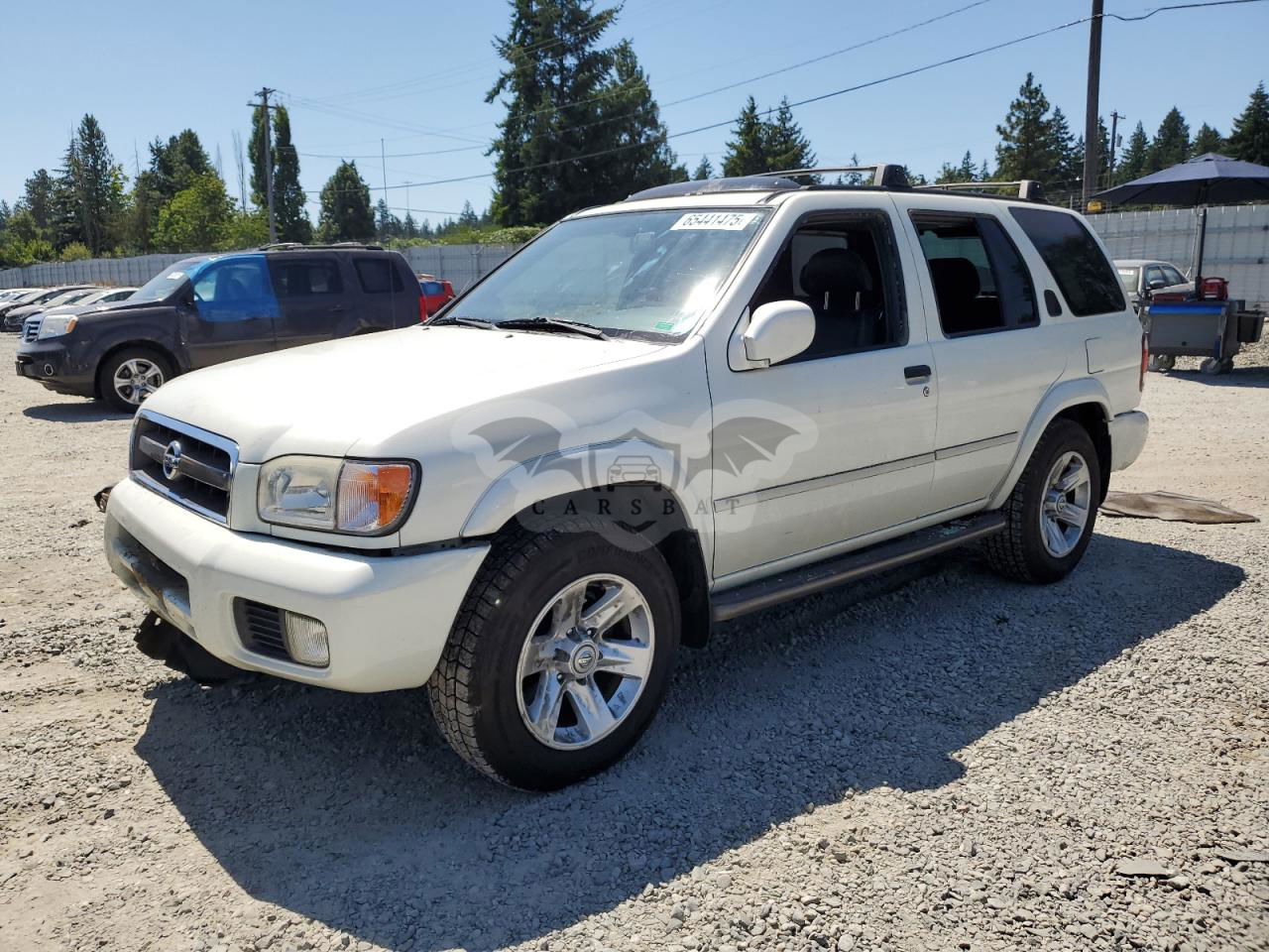 Nissan Pathfinder LE 3.5L  6 2002