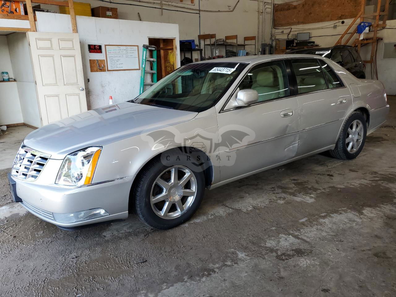 Cadillac DTS 4.6L  8 2007