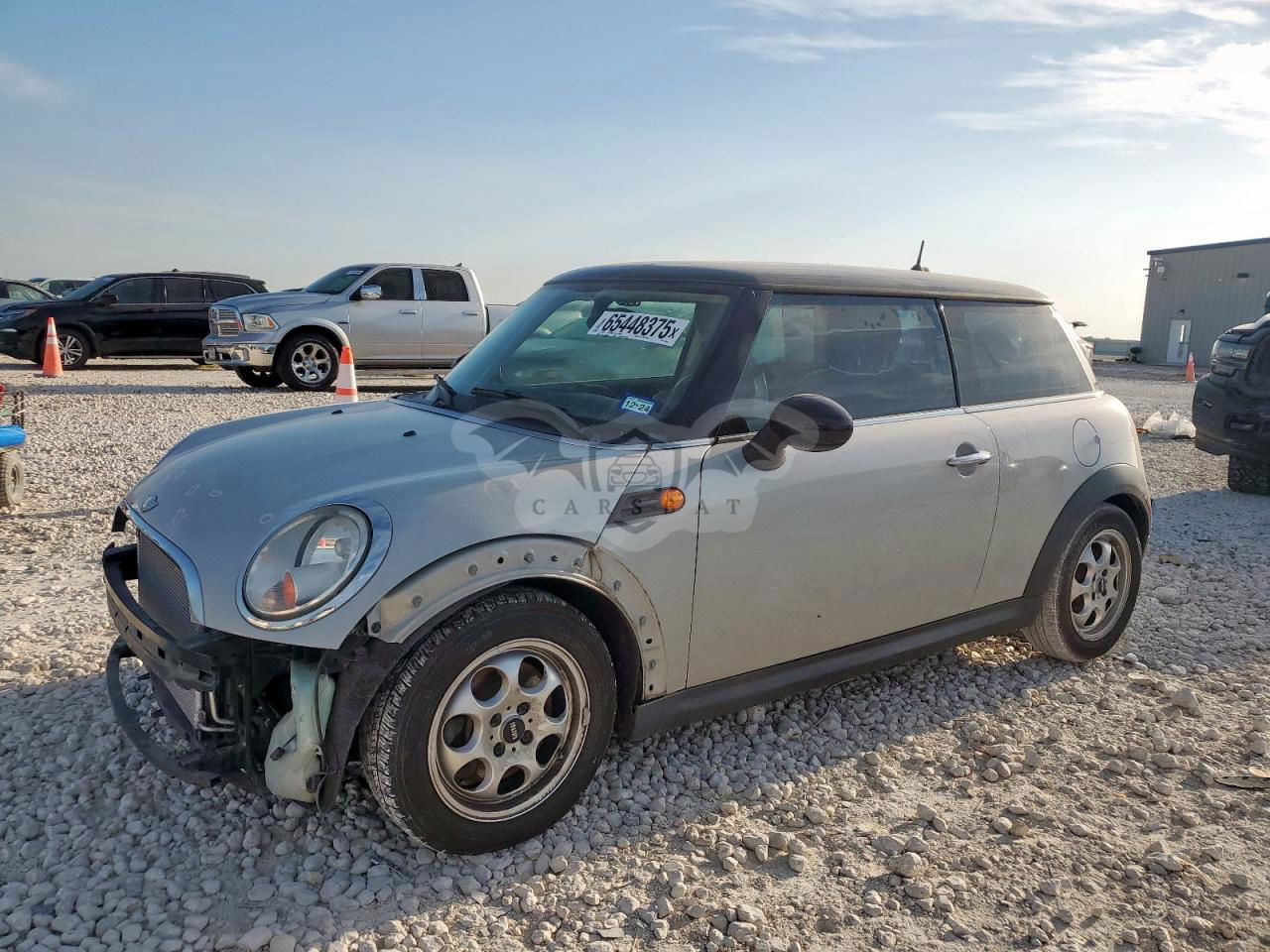 Mini Cooper 1.6L  4 2013