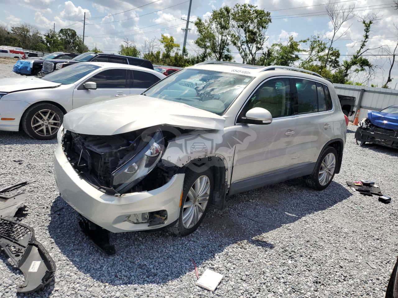 Volkswagen Tiguan S 2.0L  4 2012