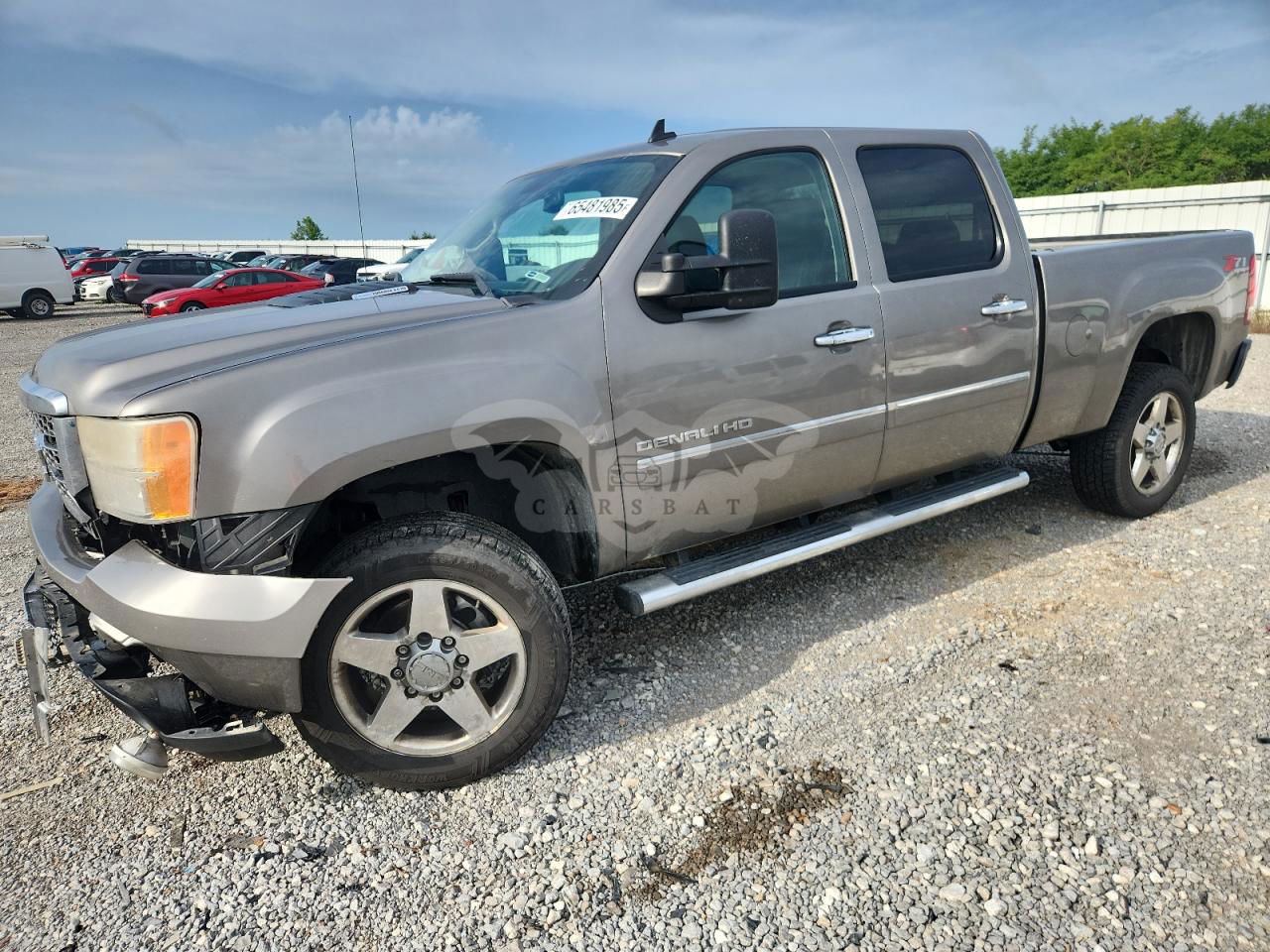 GMC Sierra K2500 DENALI 6.6L  8 2012