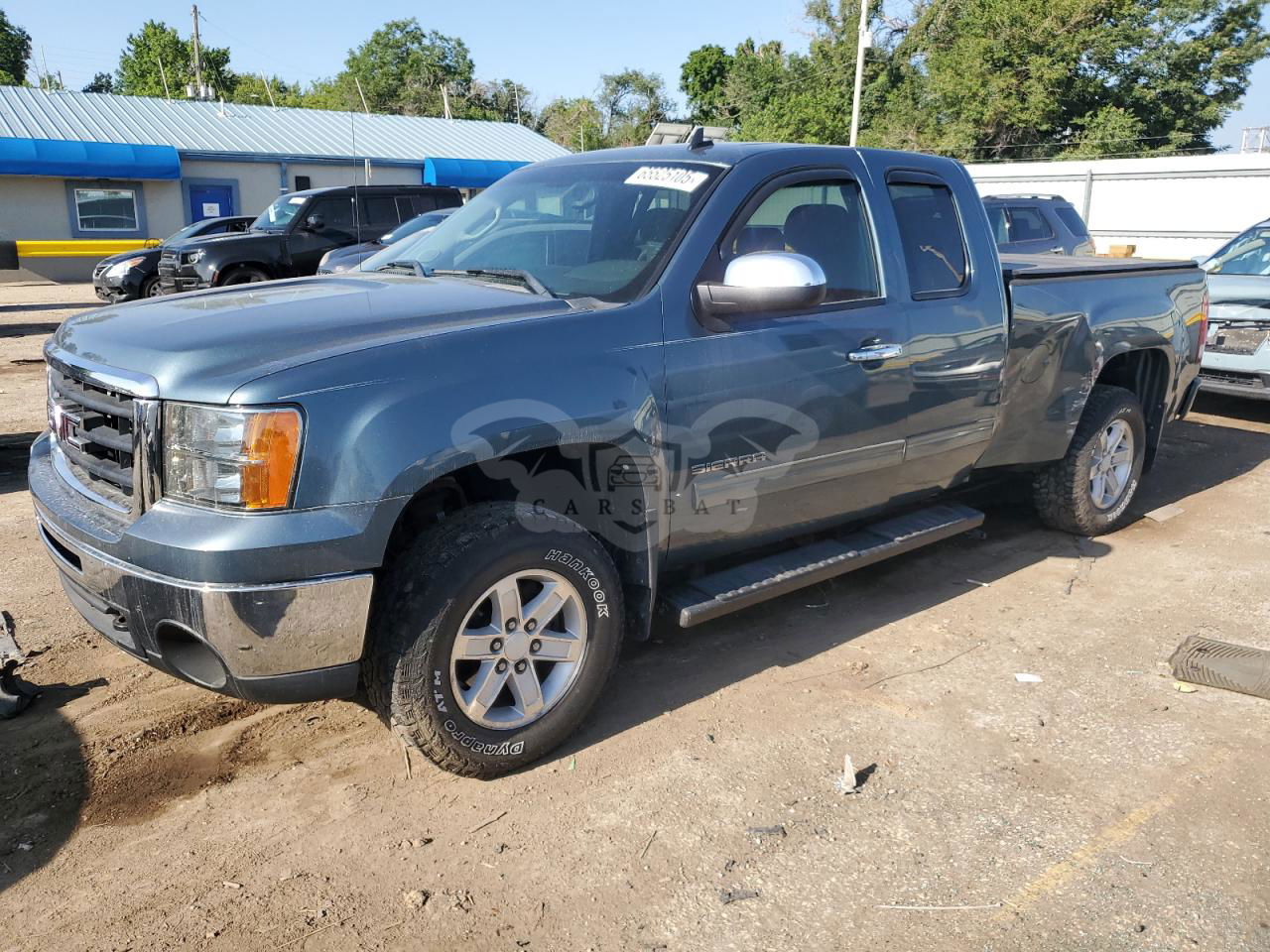 GMC Sierra K1500 SLE 5.3L  8 2011