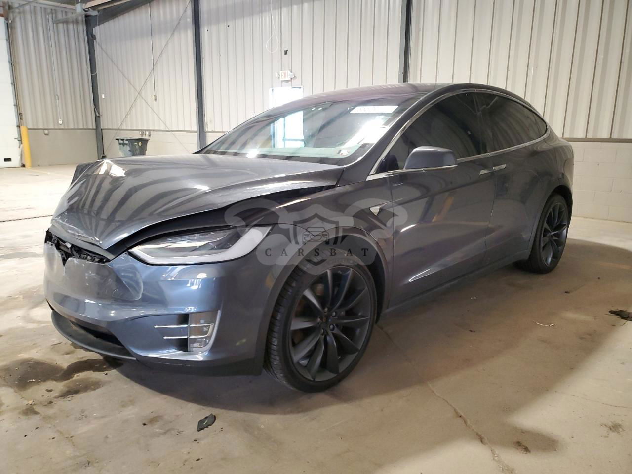 Tesla Model X 2020