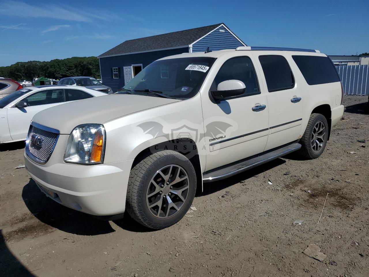 GMC Yukon DENALI 6.2L  8 2014