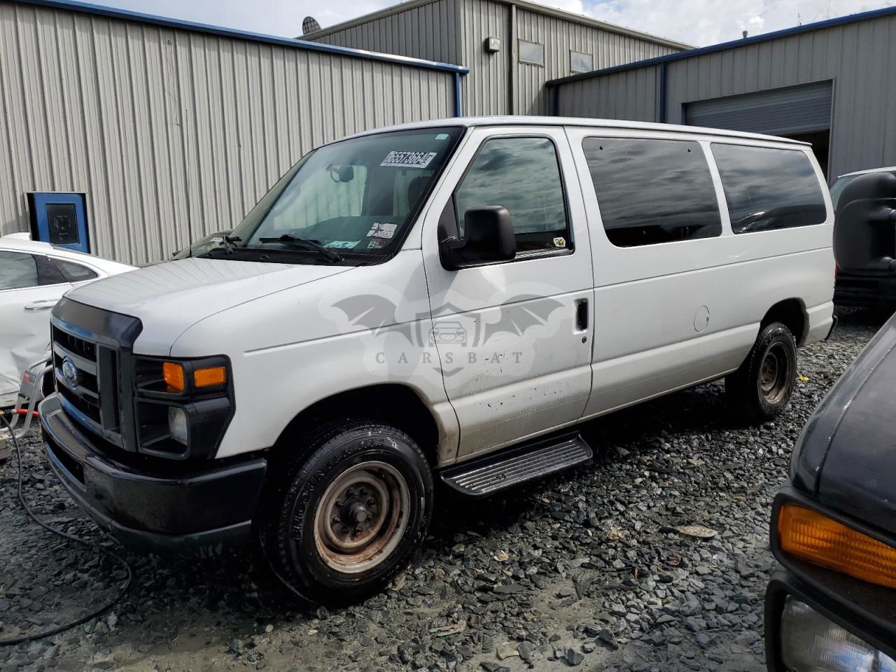 Ford Econoline E350 SUPER DUTY WAGON 5.4L  8 2013