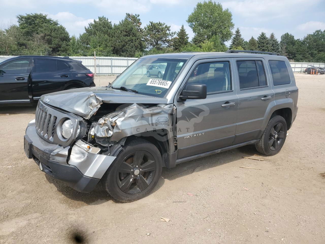 Jeep Patriot LATITUDE 2.0L  4 2013