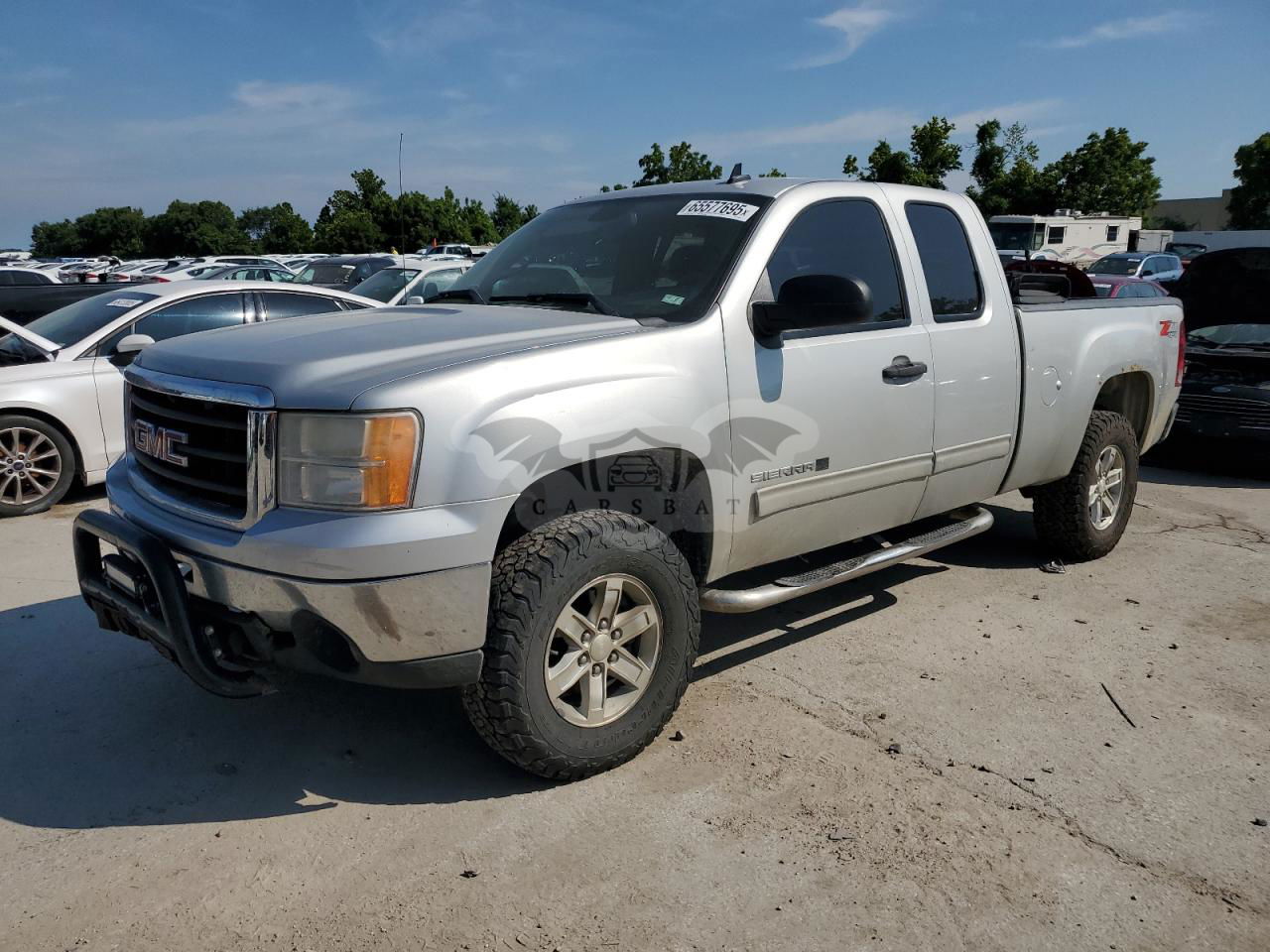 GMC Sierra K1500 SLE 5.3L  8 2011