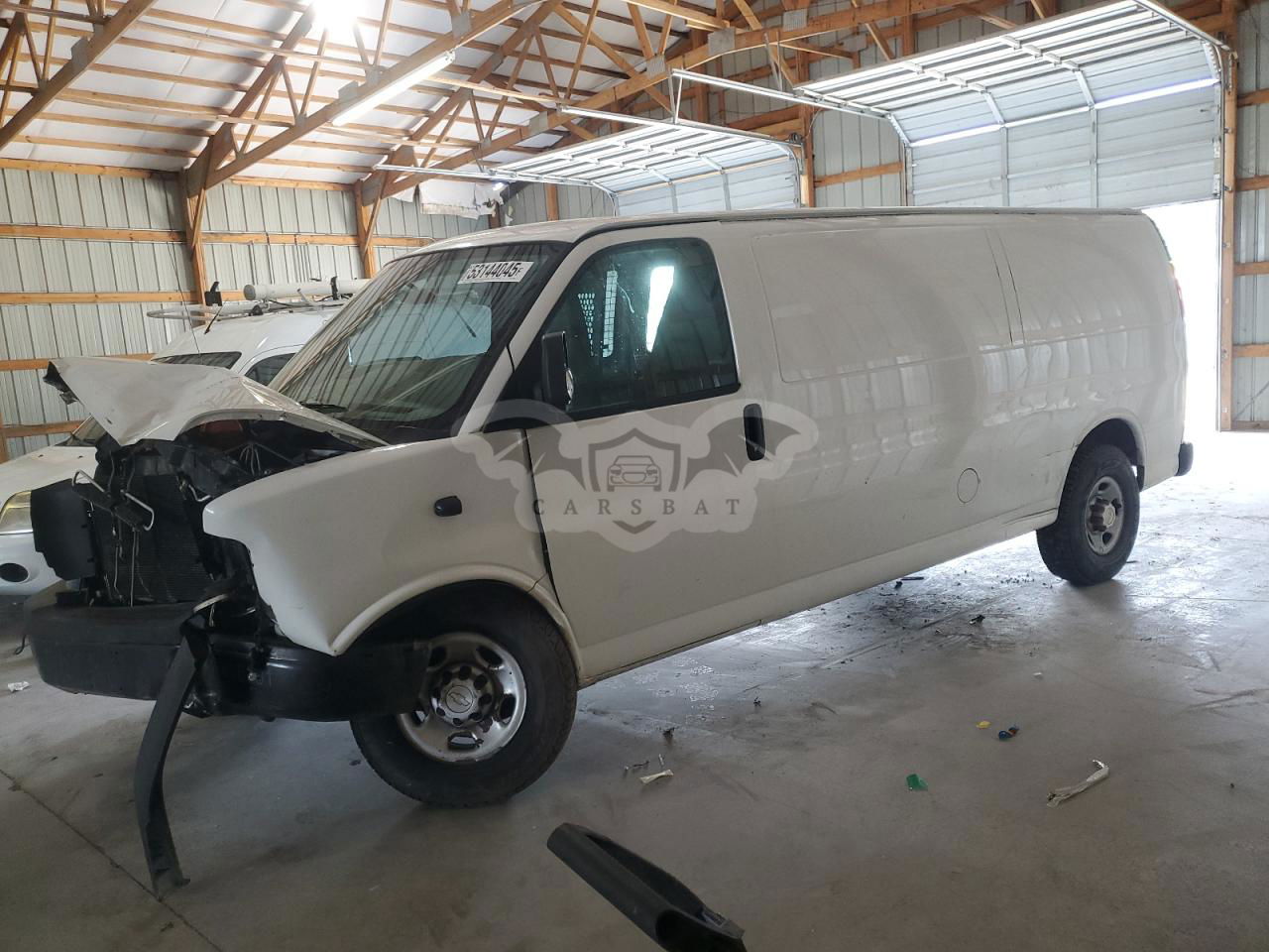 Chevrolet Express 6.0L  8 2013