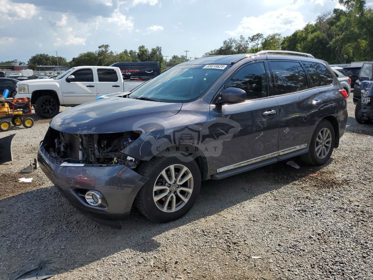 Nissan Pathfinder S 3.5L  6 2014