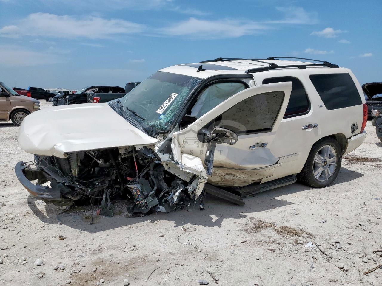 Chevrolet Tahoe C1500 LTZ 5.3L  8 2010