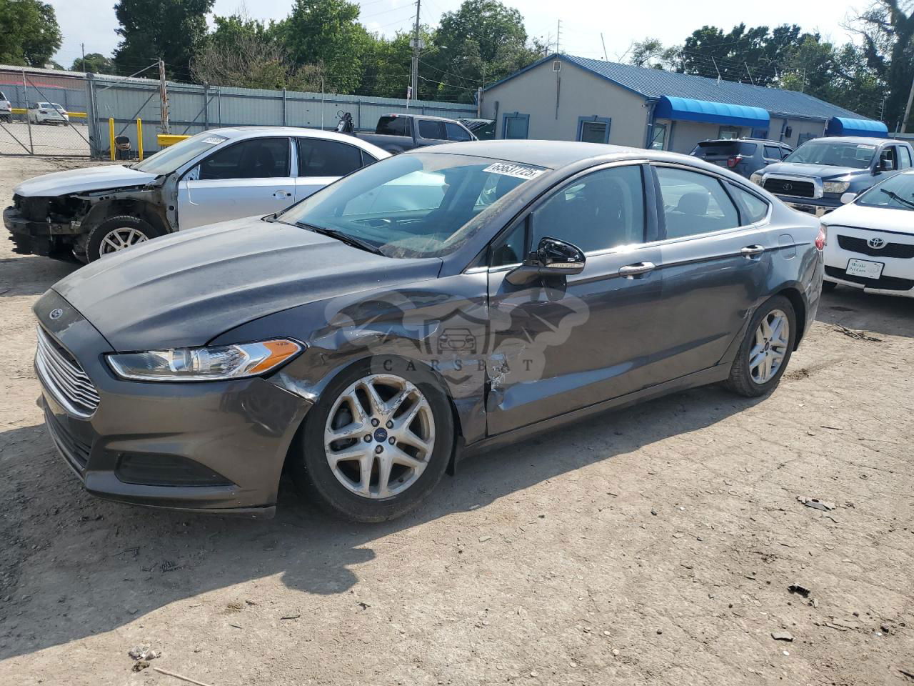 Ford Fusion SE 2.5L  4 2016
