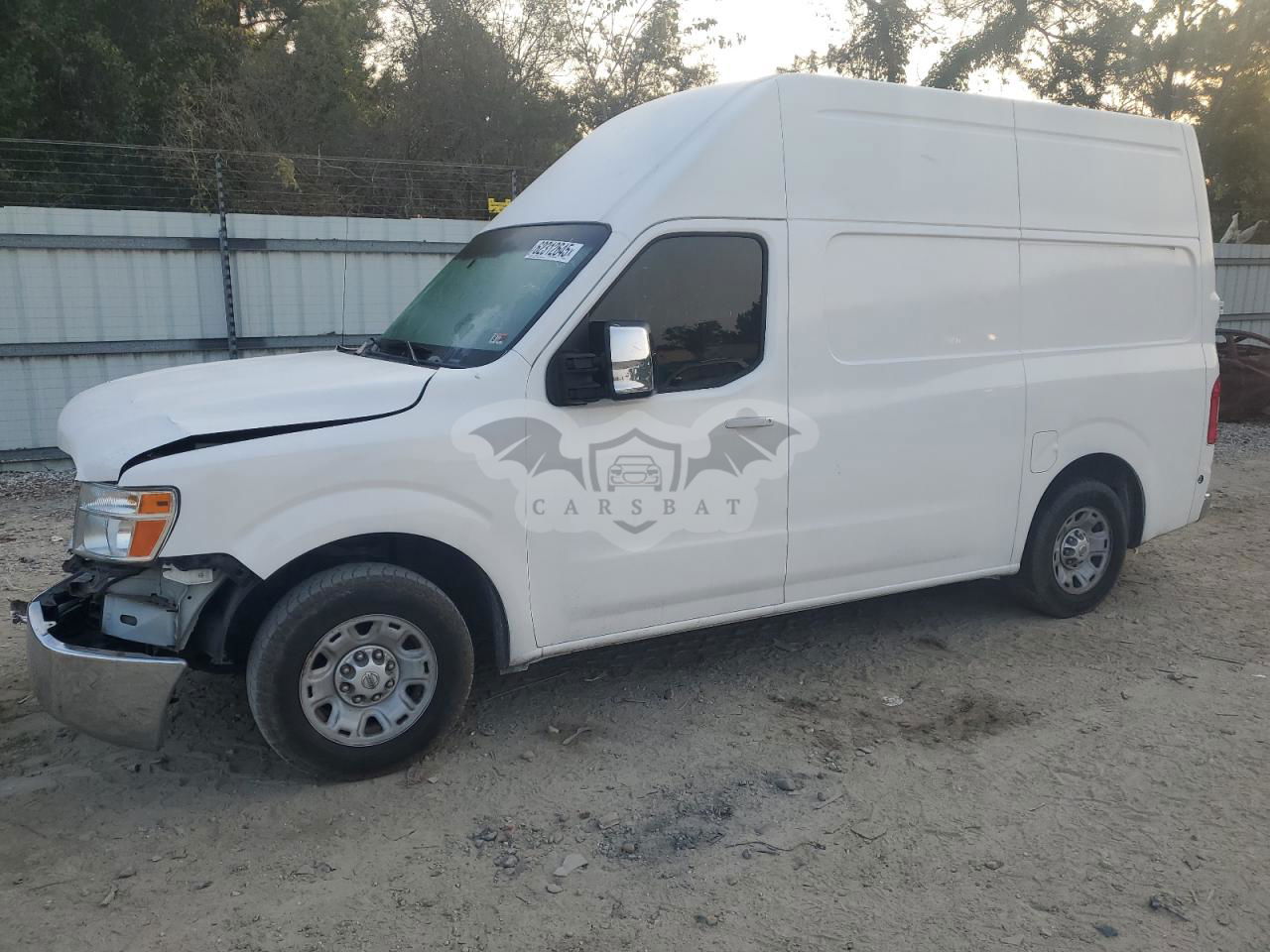 Nissan NV series 2500 5.6L  8 2012