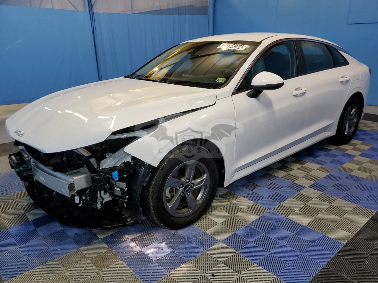 Kia K5 LXS 1.6L  4 2023