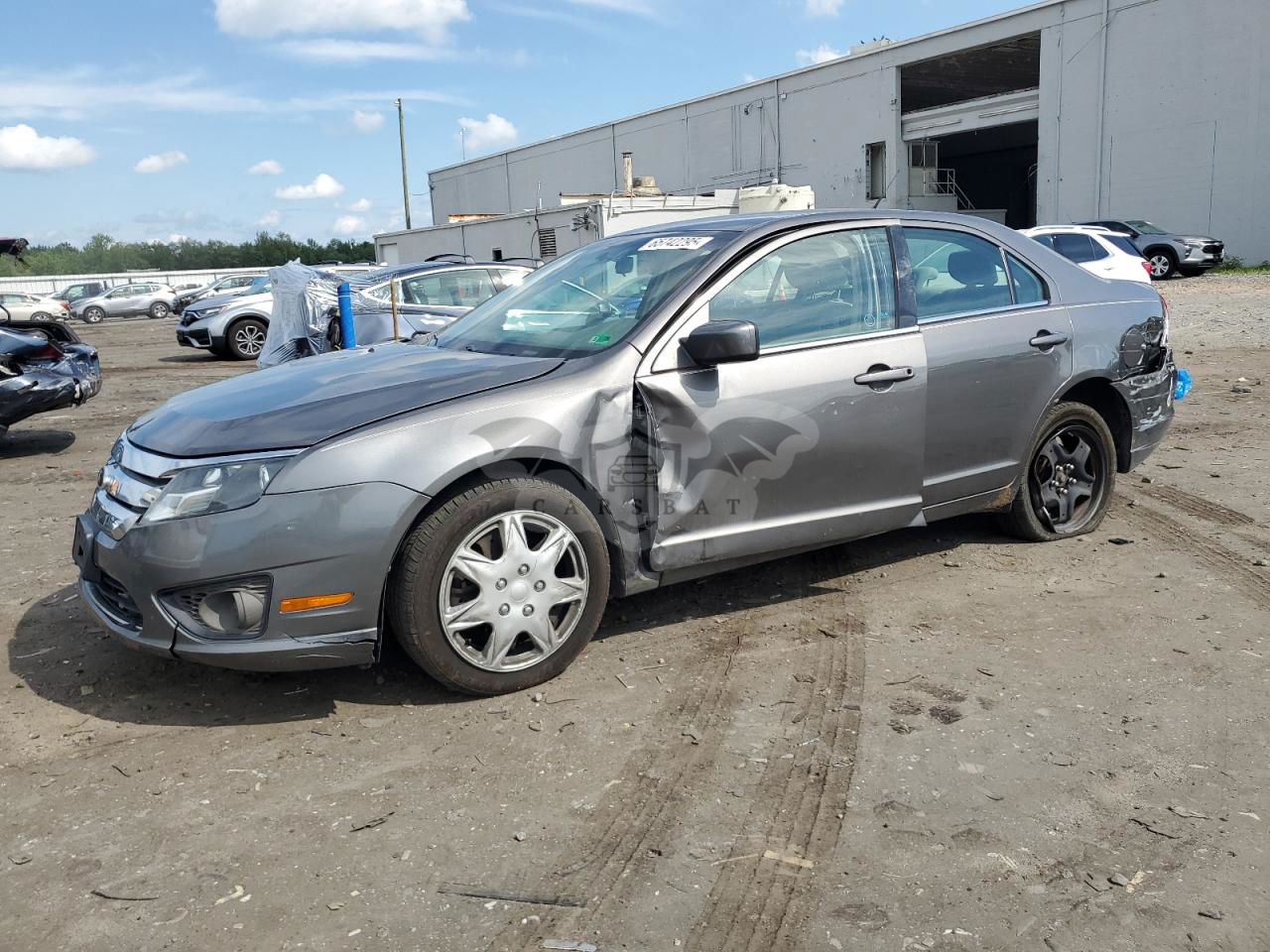 Ford Fusion SE 2.5L  4 2011