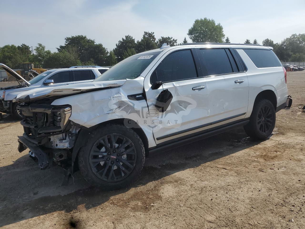 GMC Yukon DENALI 6.2L  8 2021