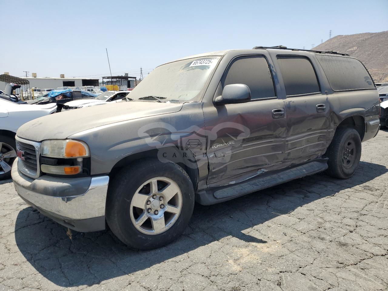 GMC Yukon C1500 5.3L  8 2002