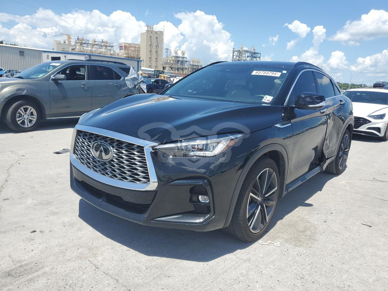 Infiniti QX50 ESSENTIAL 2.0L  4 2023