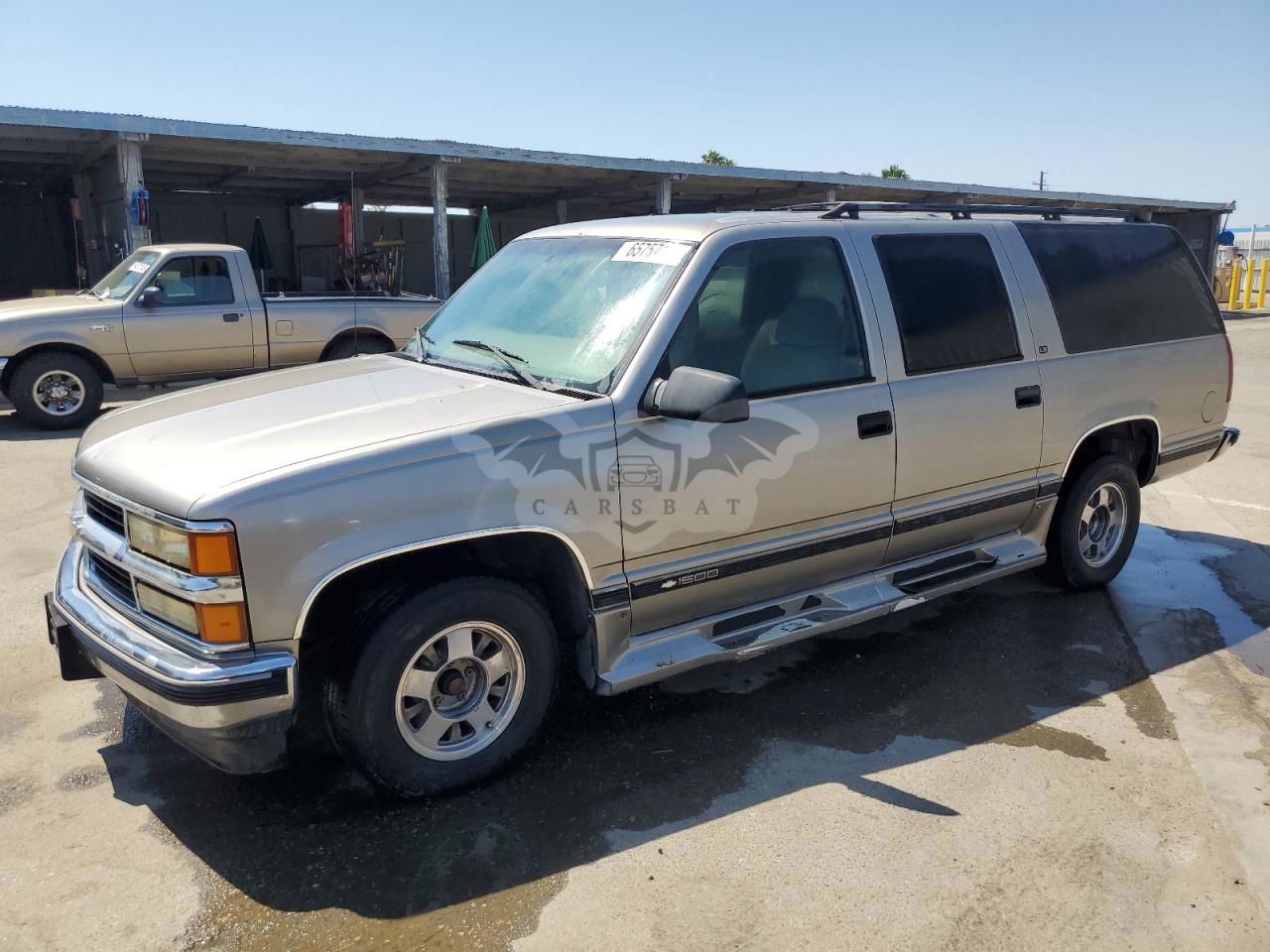 Chevrolet Suburban C1500 5.7L  8 1999
