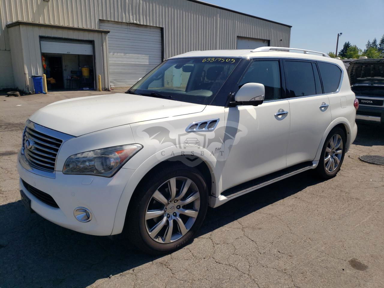 Infiniti QX80 5.6L  8 2014