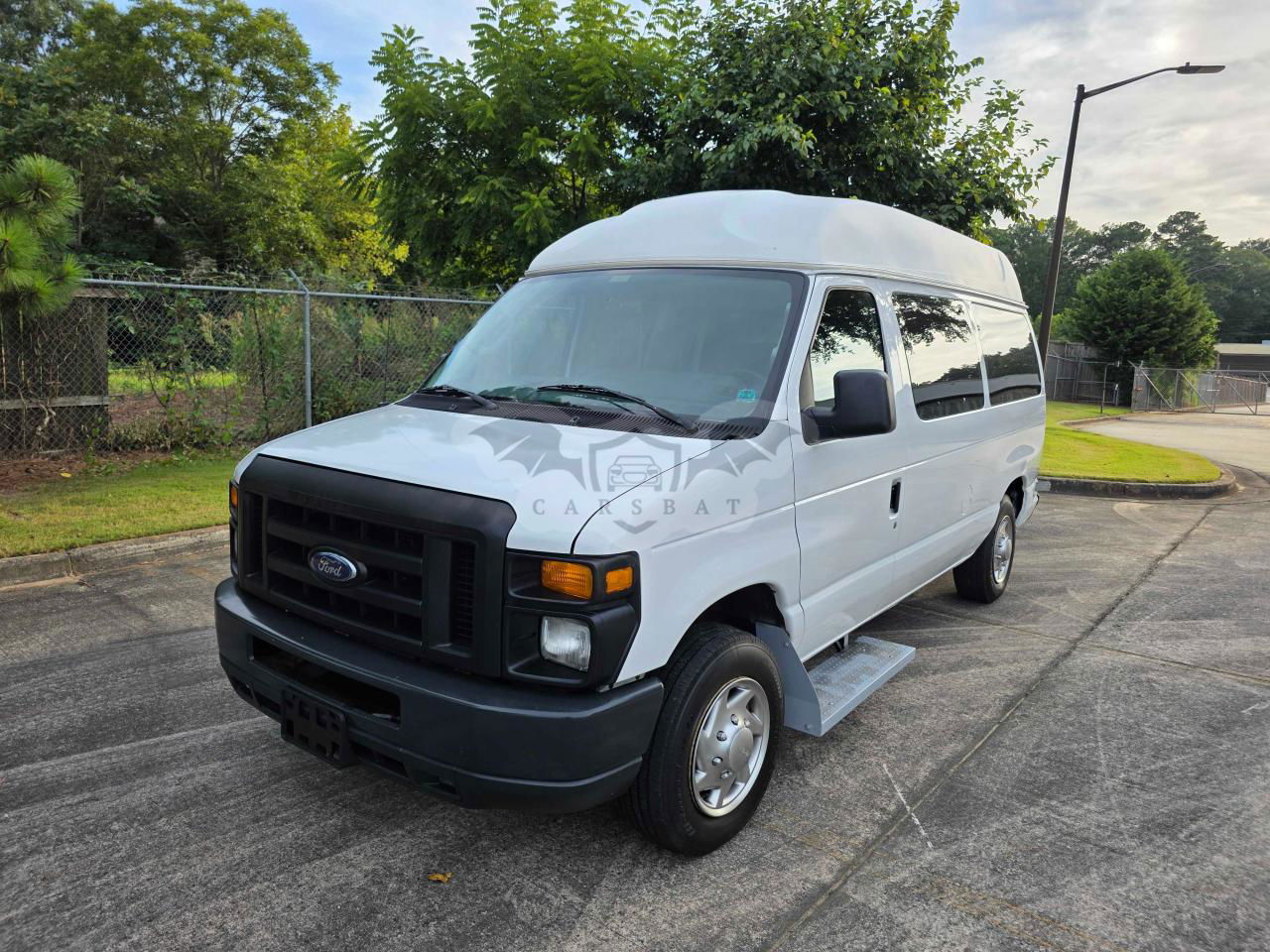 Ford Econoline E150 VAN 4.6L  8 2010