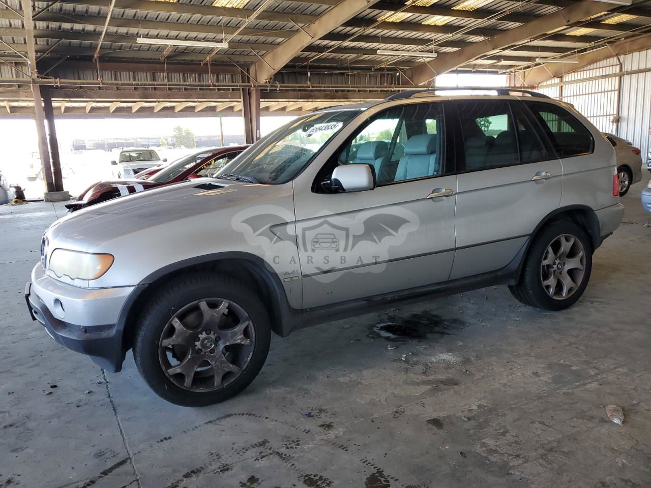 BMW X5 4.4I 4.4L  8 2001
