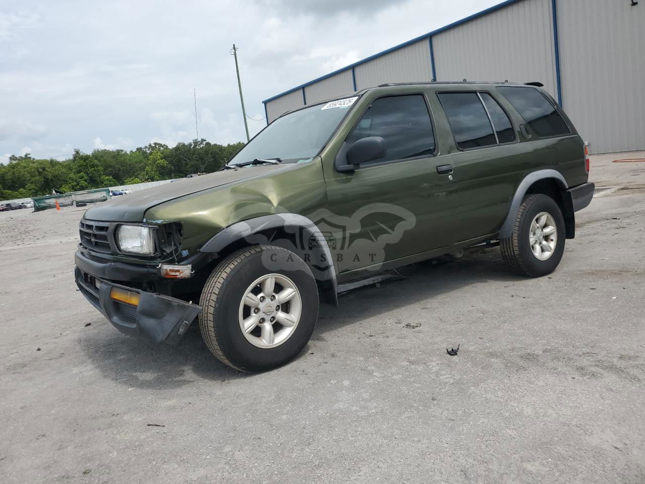 Nissan Pathfinder XE 3.3L  6 1997