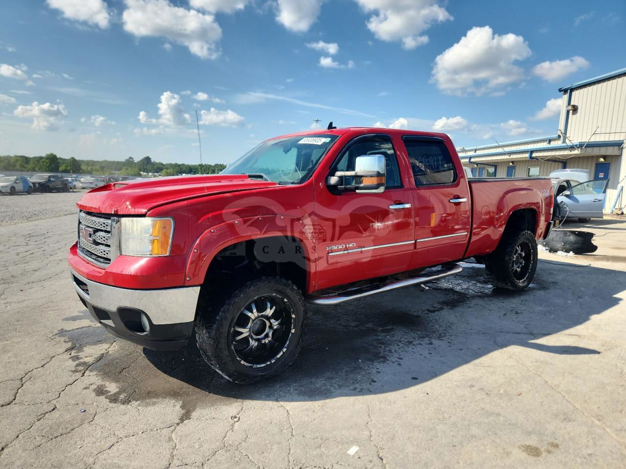GMC Sierra K2500 SLE 6.6L  8 2011