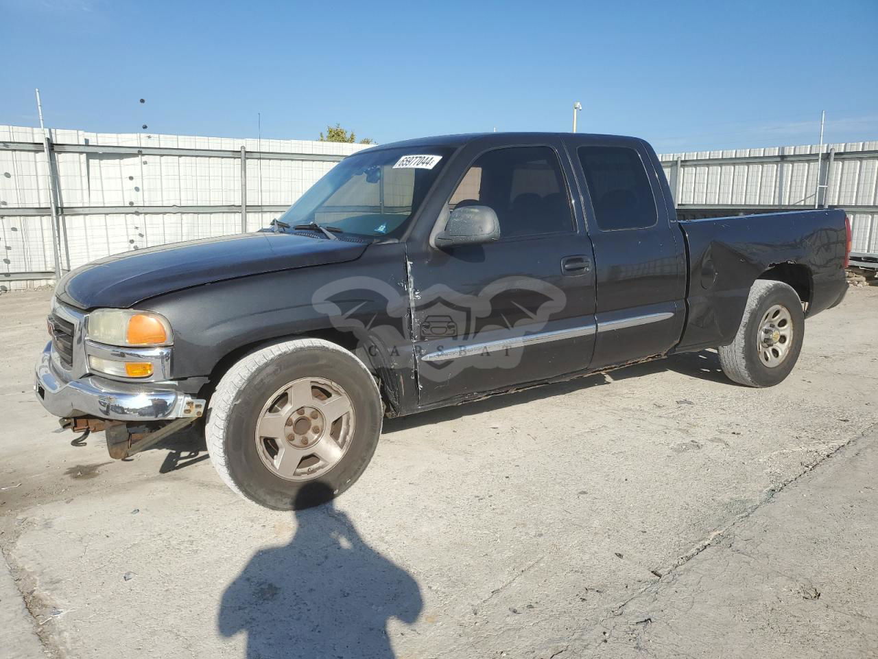 GMC Sierra C1500 5.3L  8 2003