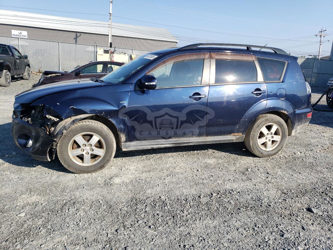 Mitsubishi Outlander SE 3.0L  6 2011