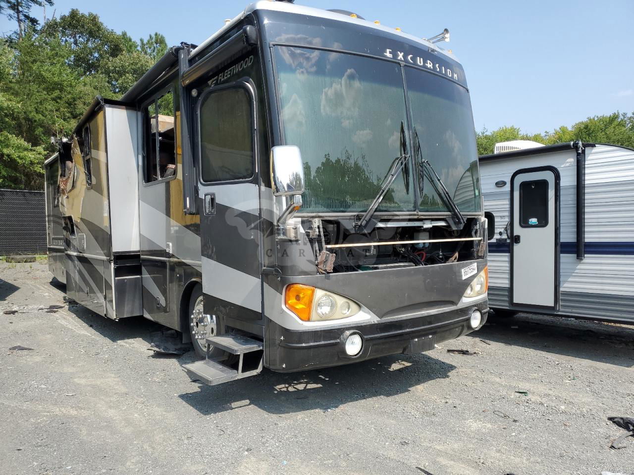 Freightliner X-line X LINE MOTOR HOME 7.2L  6 2007