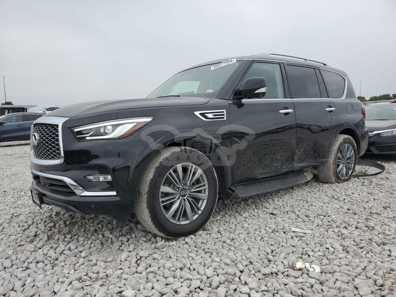 Infiniti QX80 5.6L  8 2022