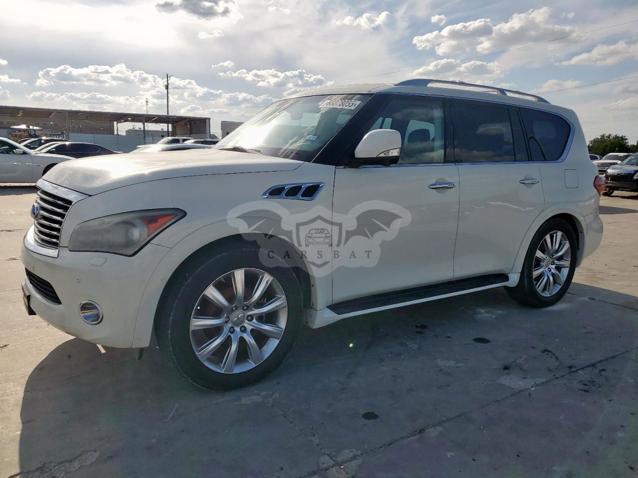 Infiniti QX80 5.6L  8 2014