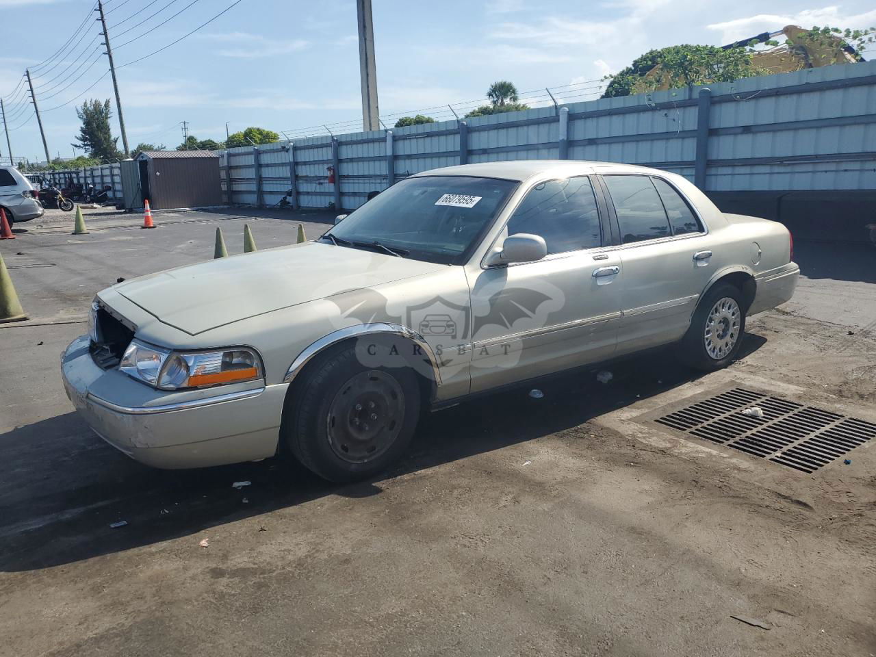 Mercury Grand Marquis GS 4.6L  8 2004