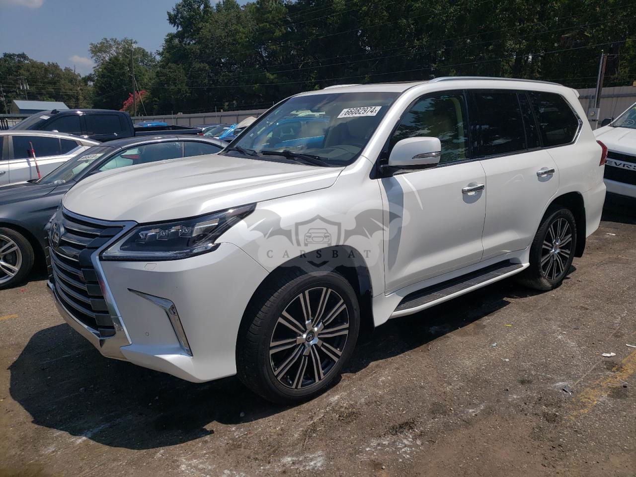 Lexus LX 570 5.7L  8 2019