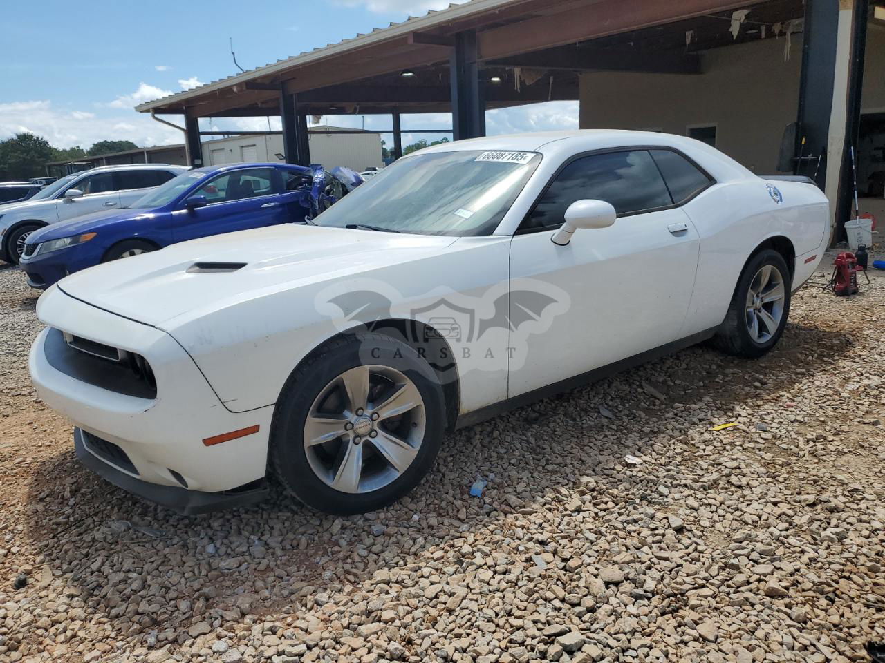 Dodge Challenger SXT 3.6L  6 2015