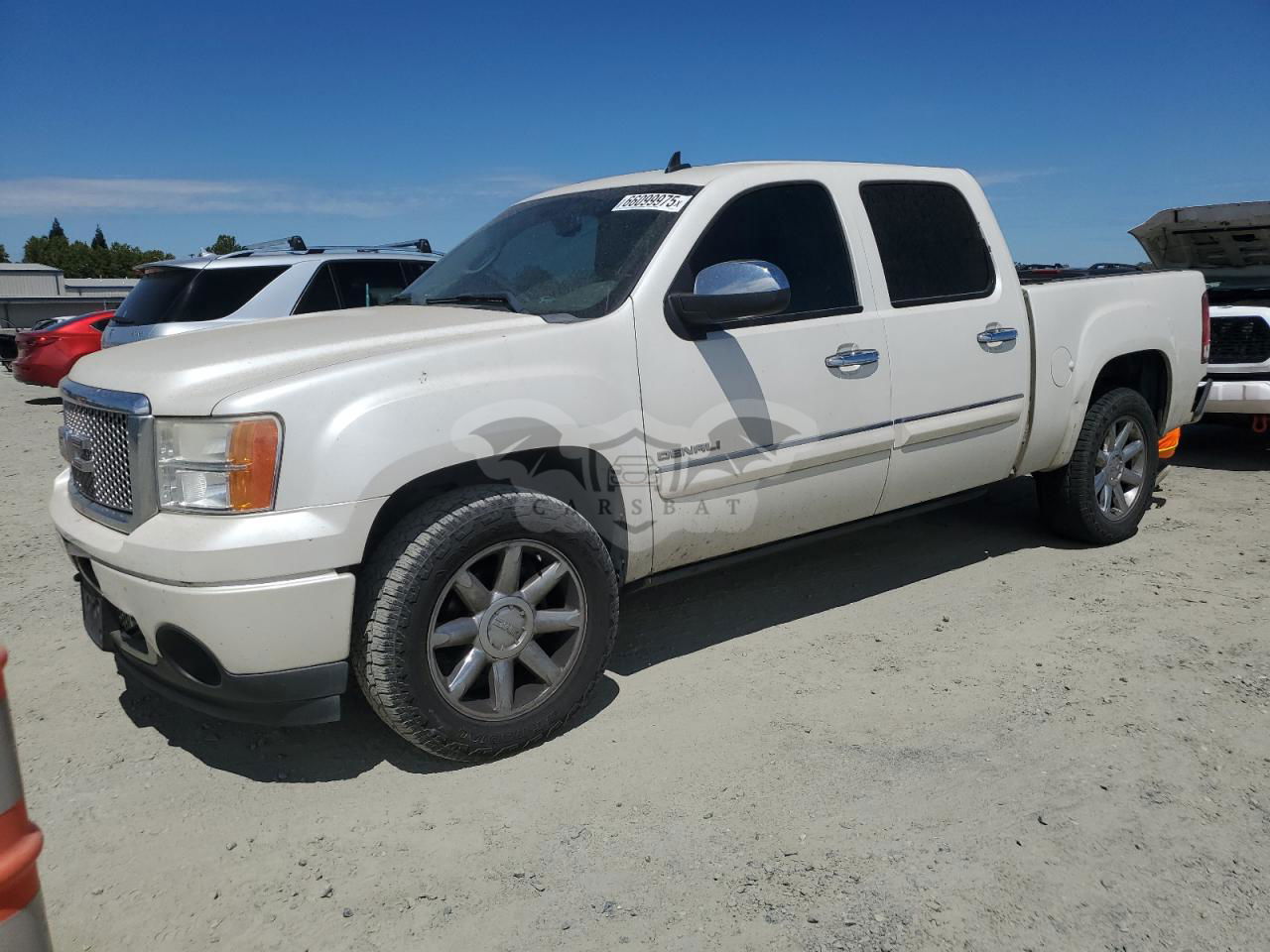 GMC Sierra K1500 DENALI 6.2L  8 2012