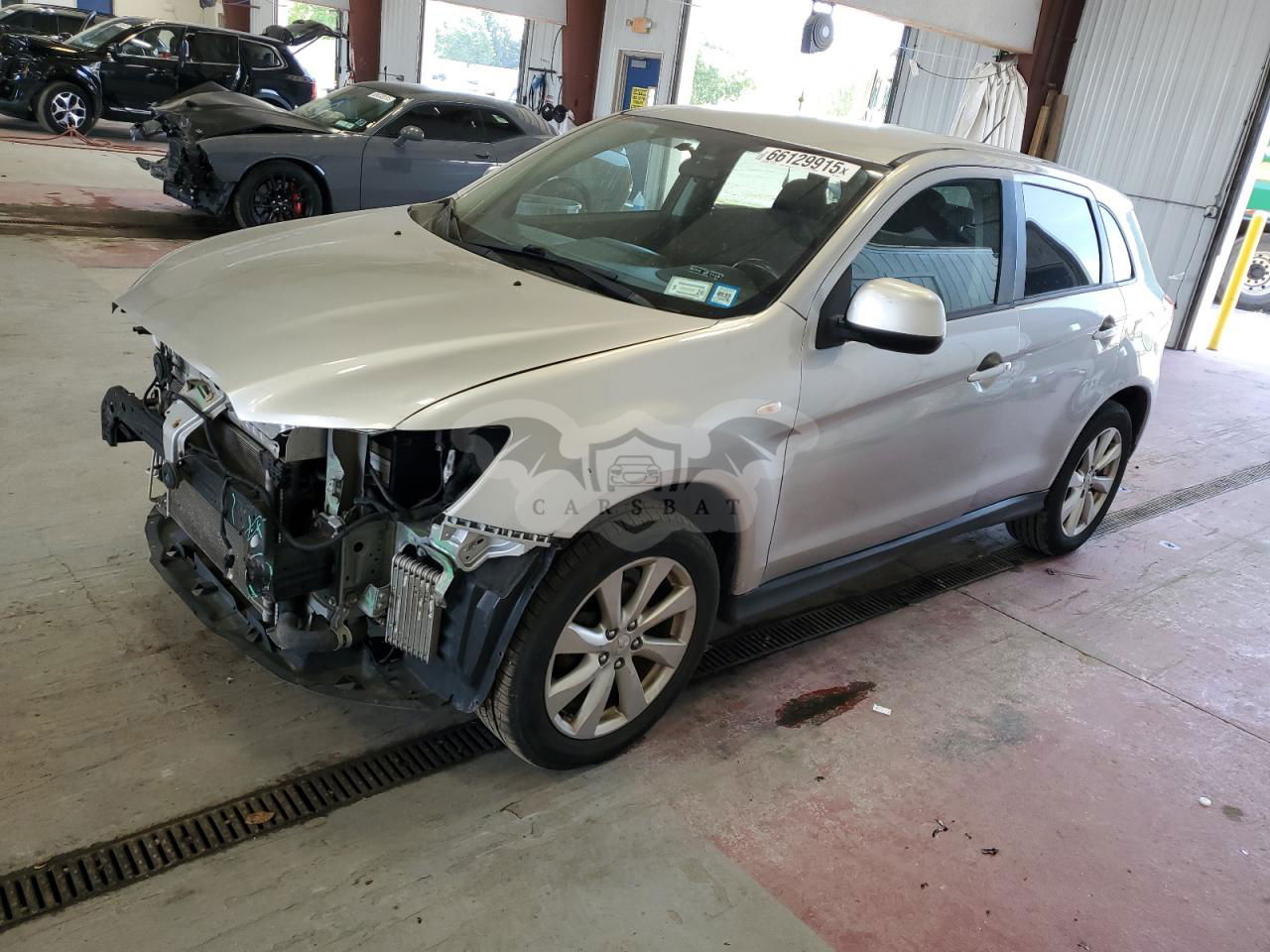 Mitsubishi Outlander ES 2.0L  4 2015