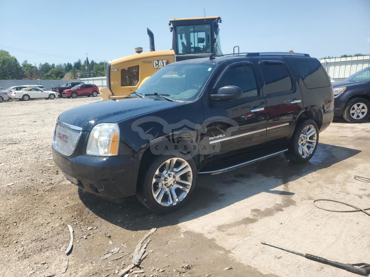 GMC Yukon DENALI 6.2L  8 2014
