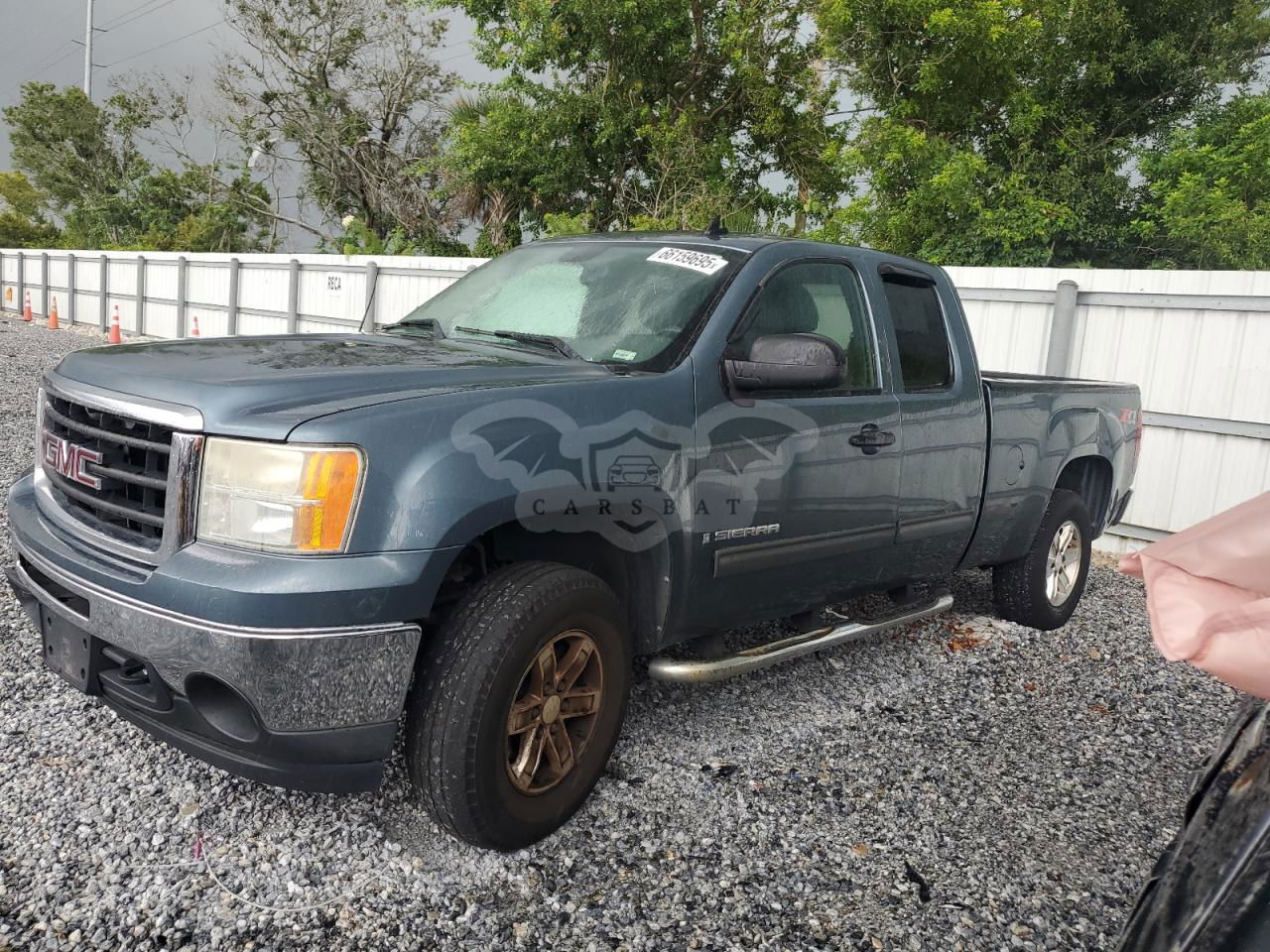 GMC Sierra K1500 SLE 5.3L  8 2009