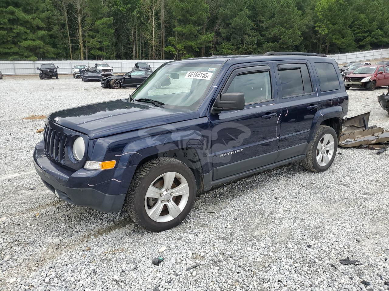 Jeep Patriot LATITUDE 2.4L  4 2013