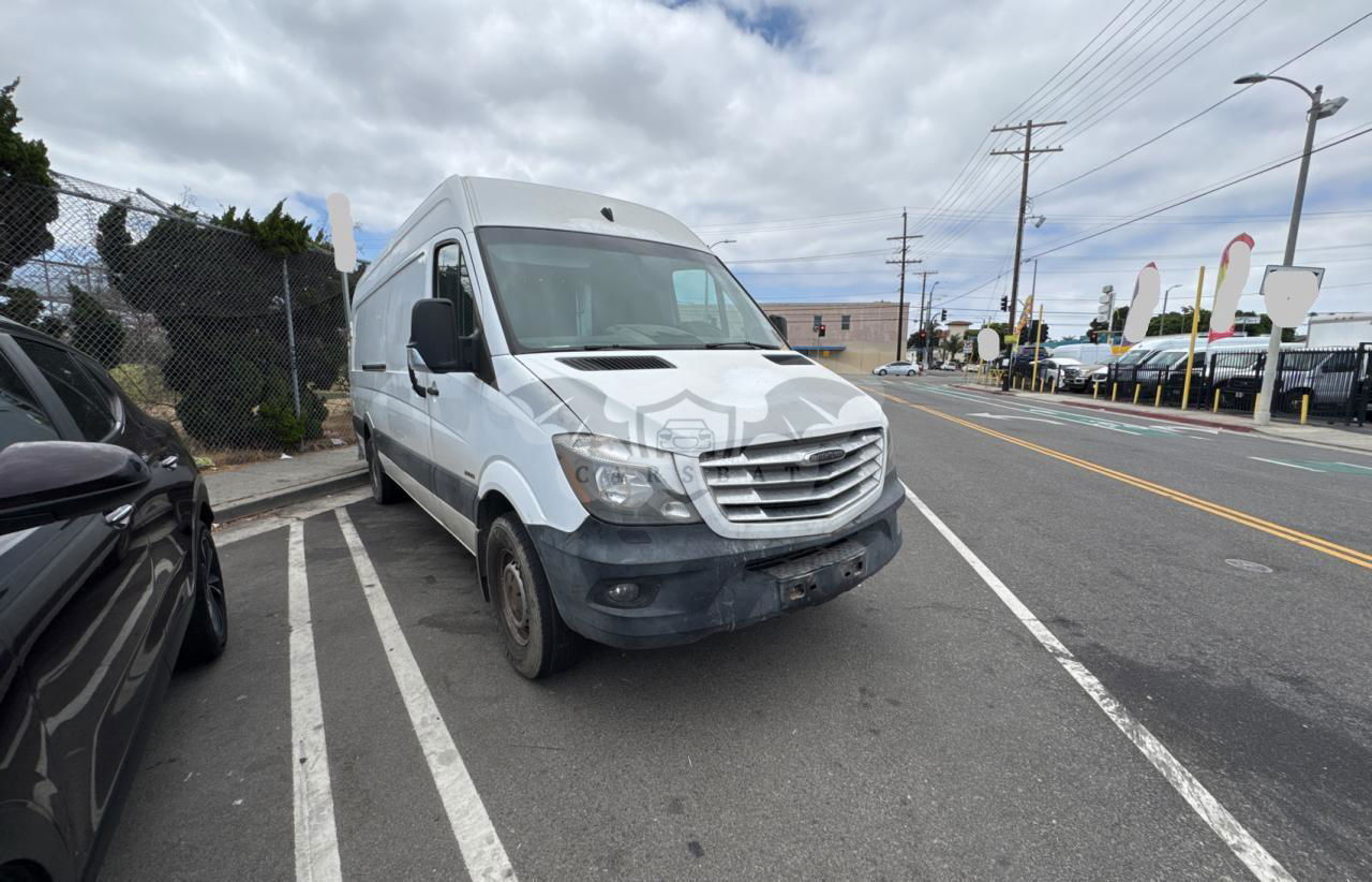 Freightliner Sprinter 2500 2.1L  4 2014