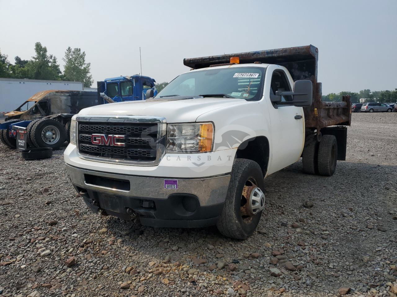 GMC Sierra K3500 6.0L  8 2013