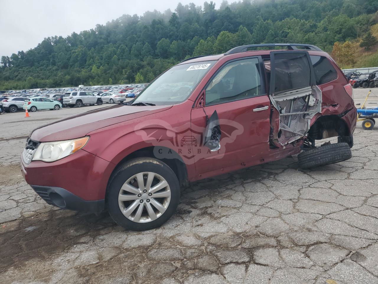 Subaru Forester LIMITED 2.5L  4 2013