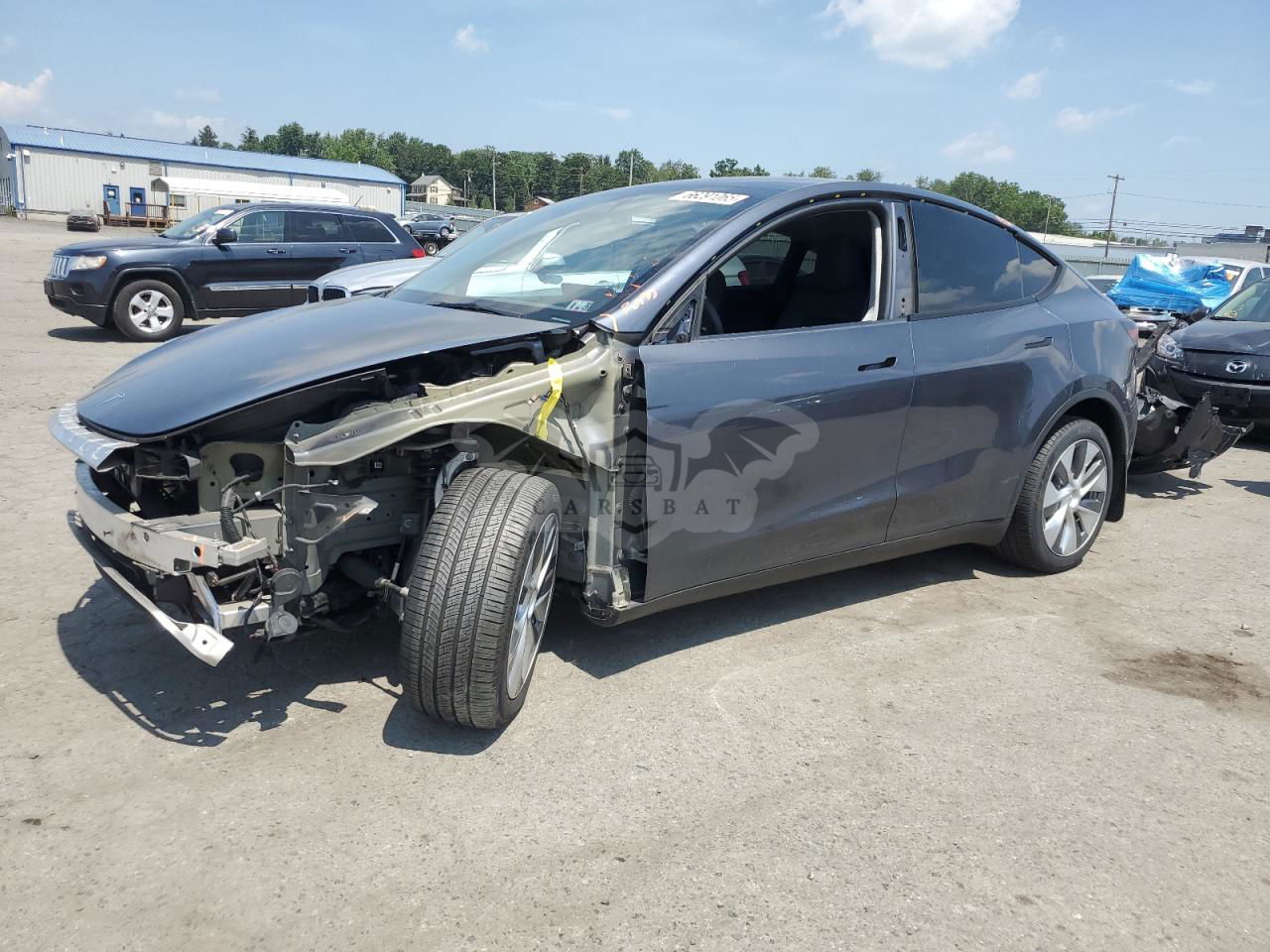 Tesla Model Y 2024
