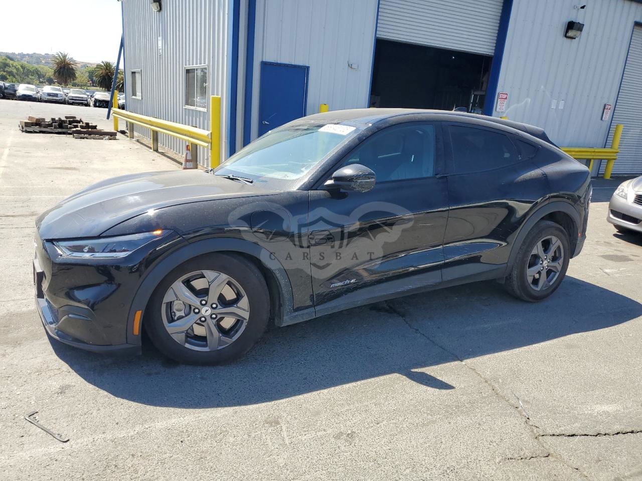 Ford Mustang Mach-E SELECT 2023